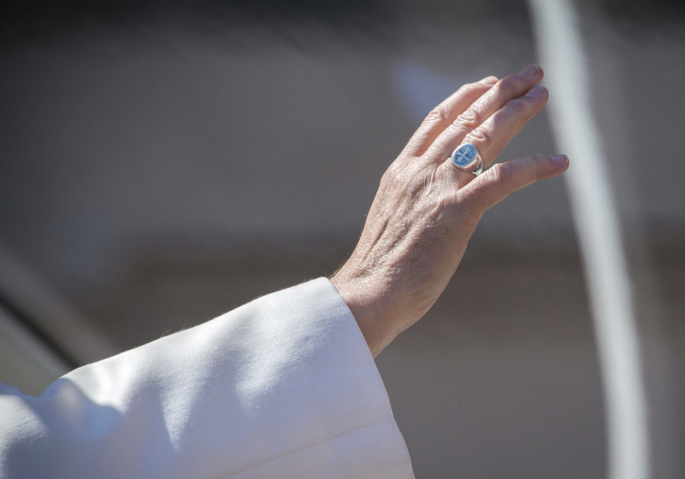 Come sta il Papa? Bergoglio parla della sua salute e dell’importanza della psicanalisi